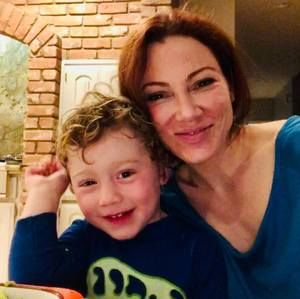 Meet your Posher, Cassandra